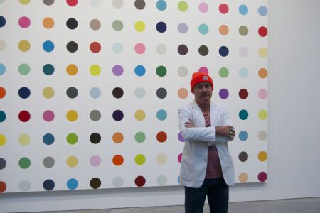 L'arte della provocazione: cinque curiosità su Damien Hirst