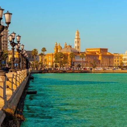 Guida a Bari, non solo Vecchia: il profumo di Focaccia e Adriatico