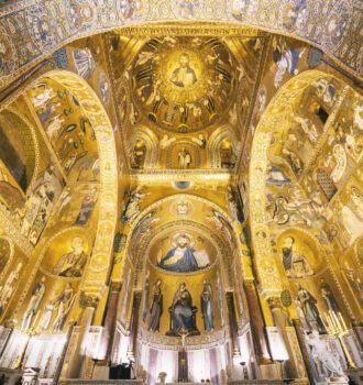 Guida a Palermo, interni della cattedrale