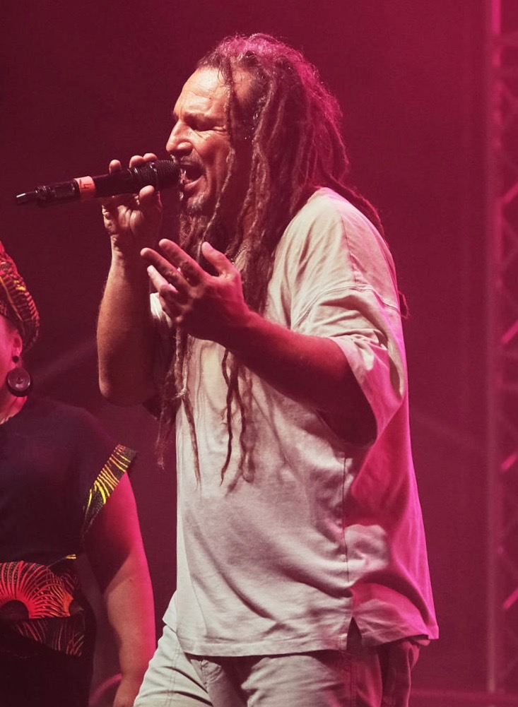 JAKA in concerto - gentile concessione dell'artista