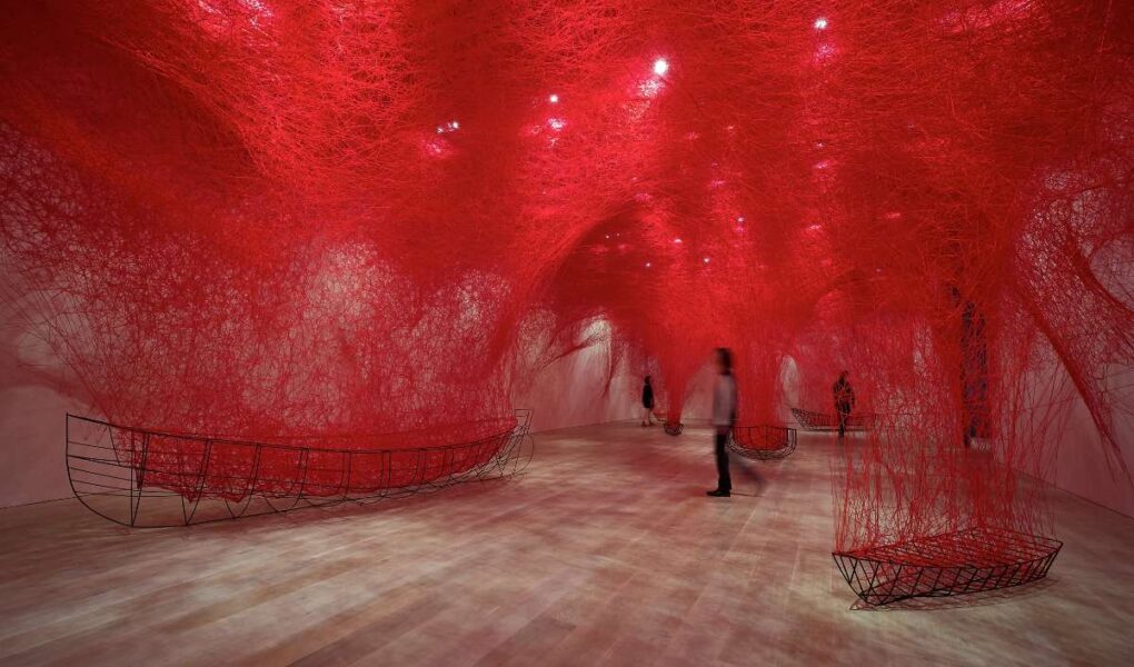 Mostre Torino, al MAO una stagione all’insegna dei fili di Chiharu Shiota