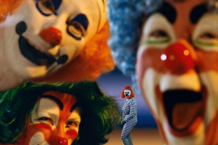 5 opere che devi conoscere di Cindy Sherman - Clowns