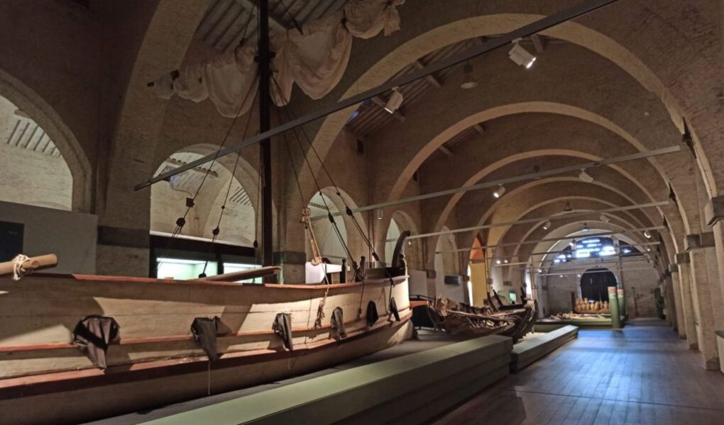 museo delle navi antiche a Pisa