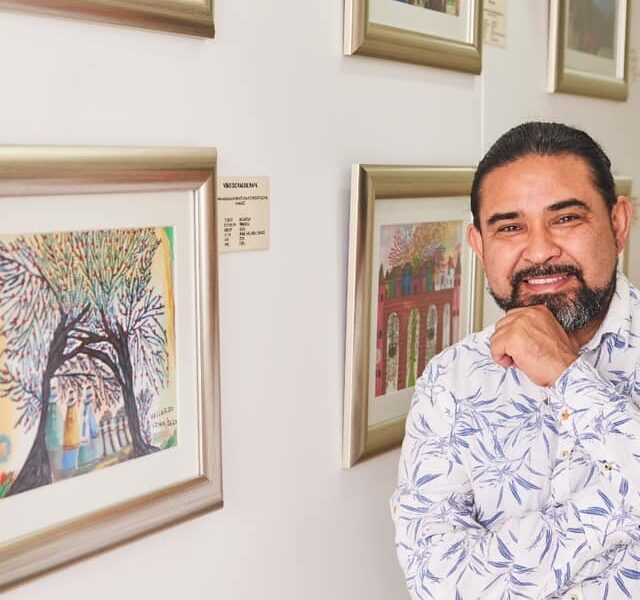 Il boceto fusionado di Jaime Vallardo Chávez: quando due mani dipingono una sola opera