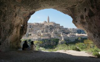 Matera: i Sassi, le chiese rupestri e l'arte che abita la roccia