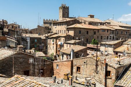 Volterra città d'arte: guida completa all'alabastro e agli Etruschi