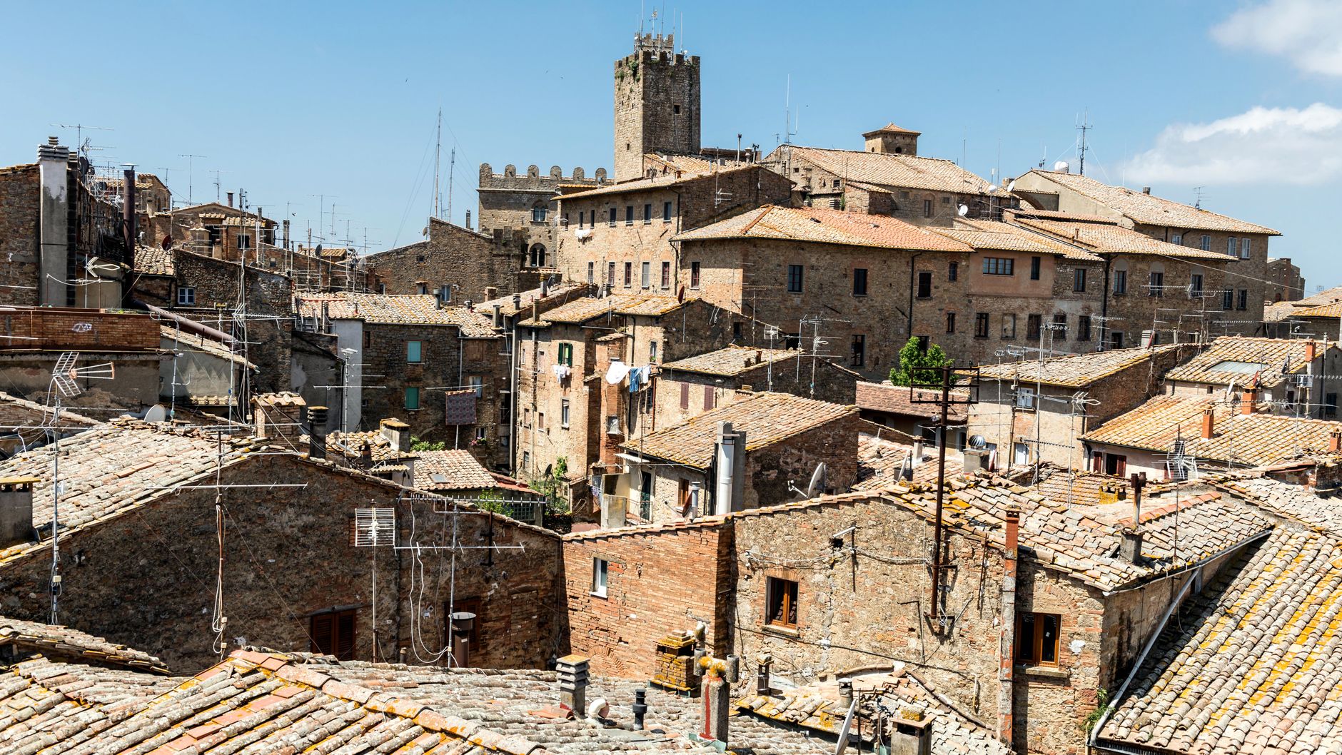 Volterra città d'arte: guida completa all'alabastro e agli Etruschi